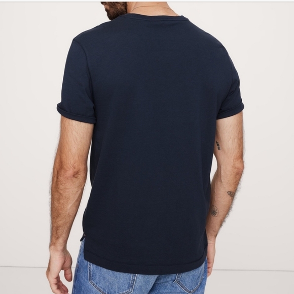 BANANA REPUBLIC Authentic Supima Crew Neck Short Sleeve Shirt - Picture 3 of 9